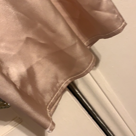 MESHKI ROSE PINK GOLD SATIN SATEEN WIDE LEG PANTS TROUSERS CHAMPAGNE MED BARBIE - Picture 8 of 14